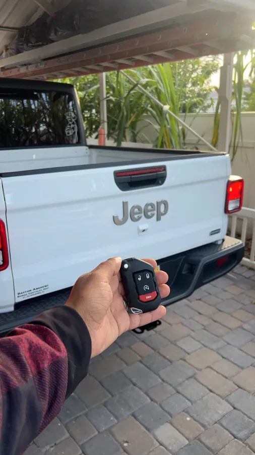 Jeep Gladiator key fob replacement from our locksmith work archive